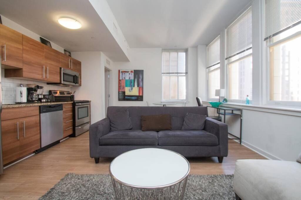 Newly Renovated 2Br 2Ba 1000Ft The Arch, Doorman Apartment Philadelphia Exterior photo